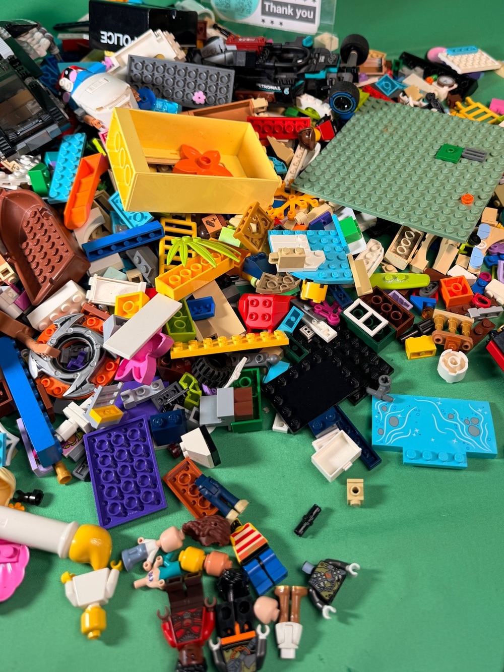 4lb Lego Bulk Lot: Assorted Bricks, Mini-figures used 4 Figure - Picture 10 of 15